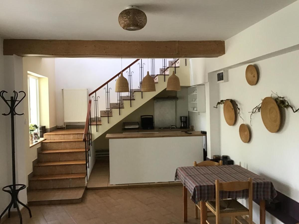 Villa Siret Sendreni Dış mekan fotoğraf