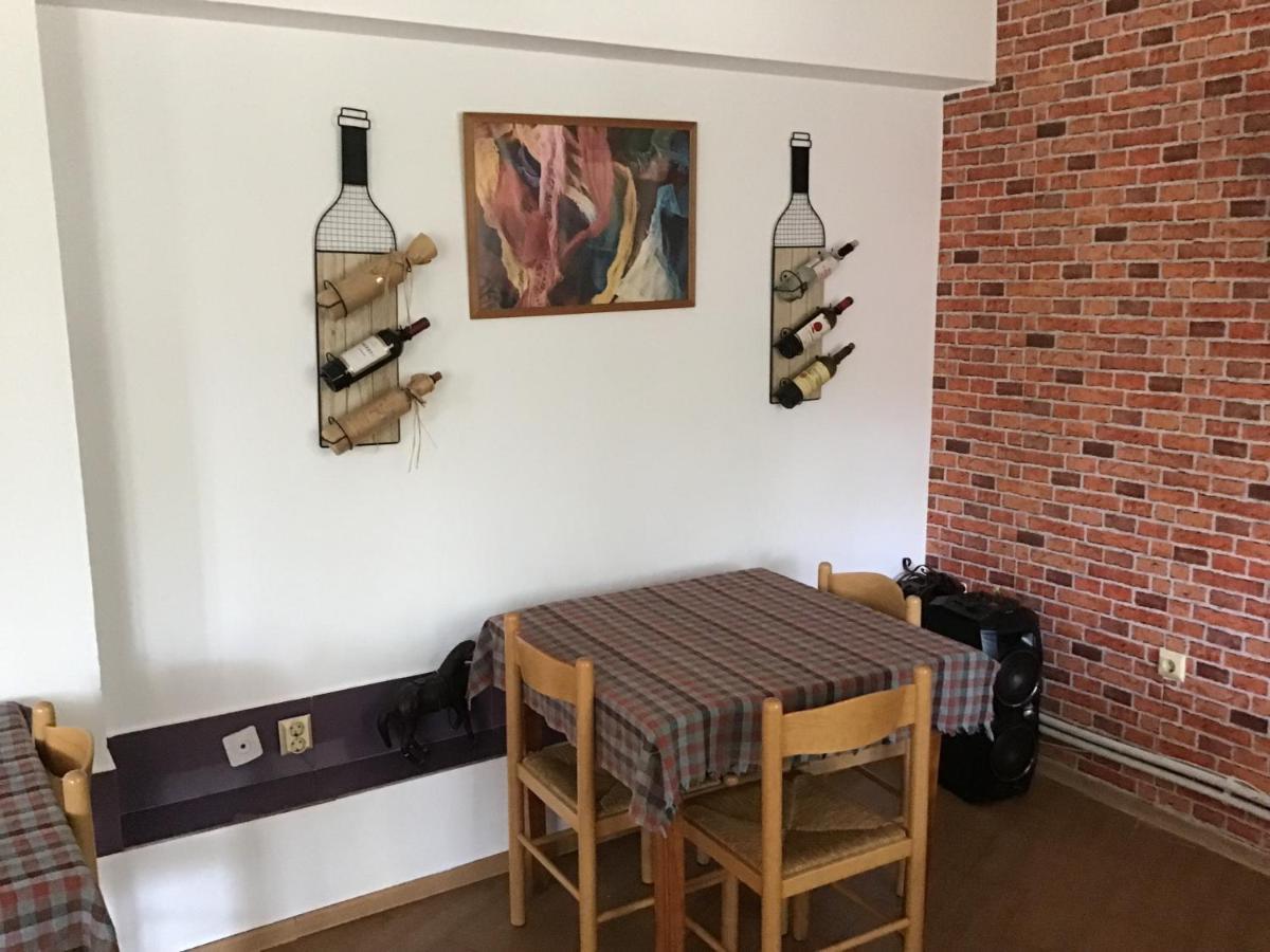 Villa Siret Sendreni Dış mekan fotoğraf