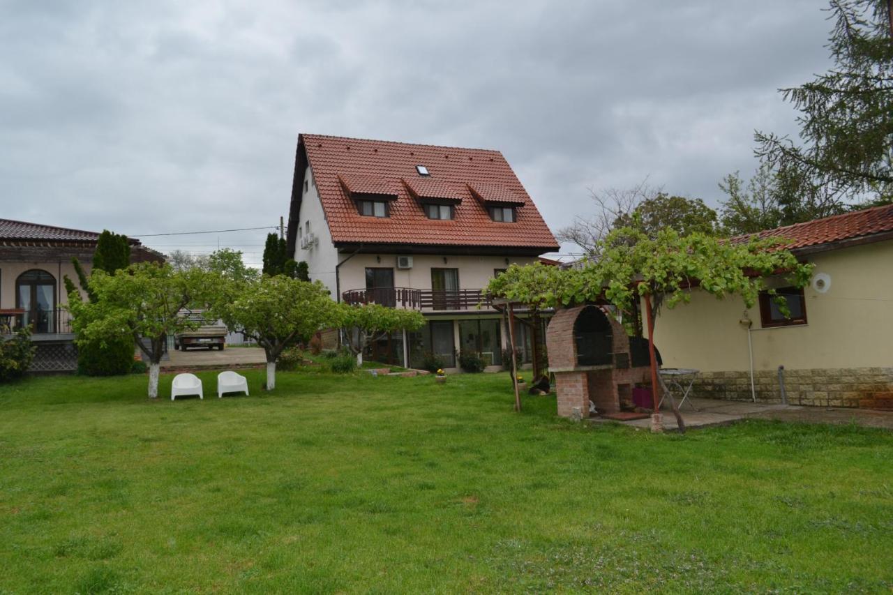 Villa Siret Sendreni Dış mekan fotoğraf