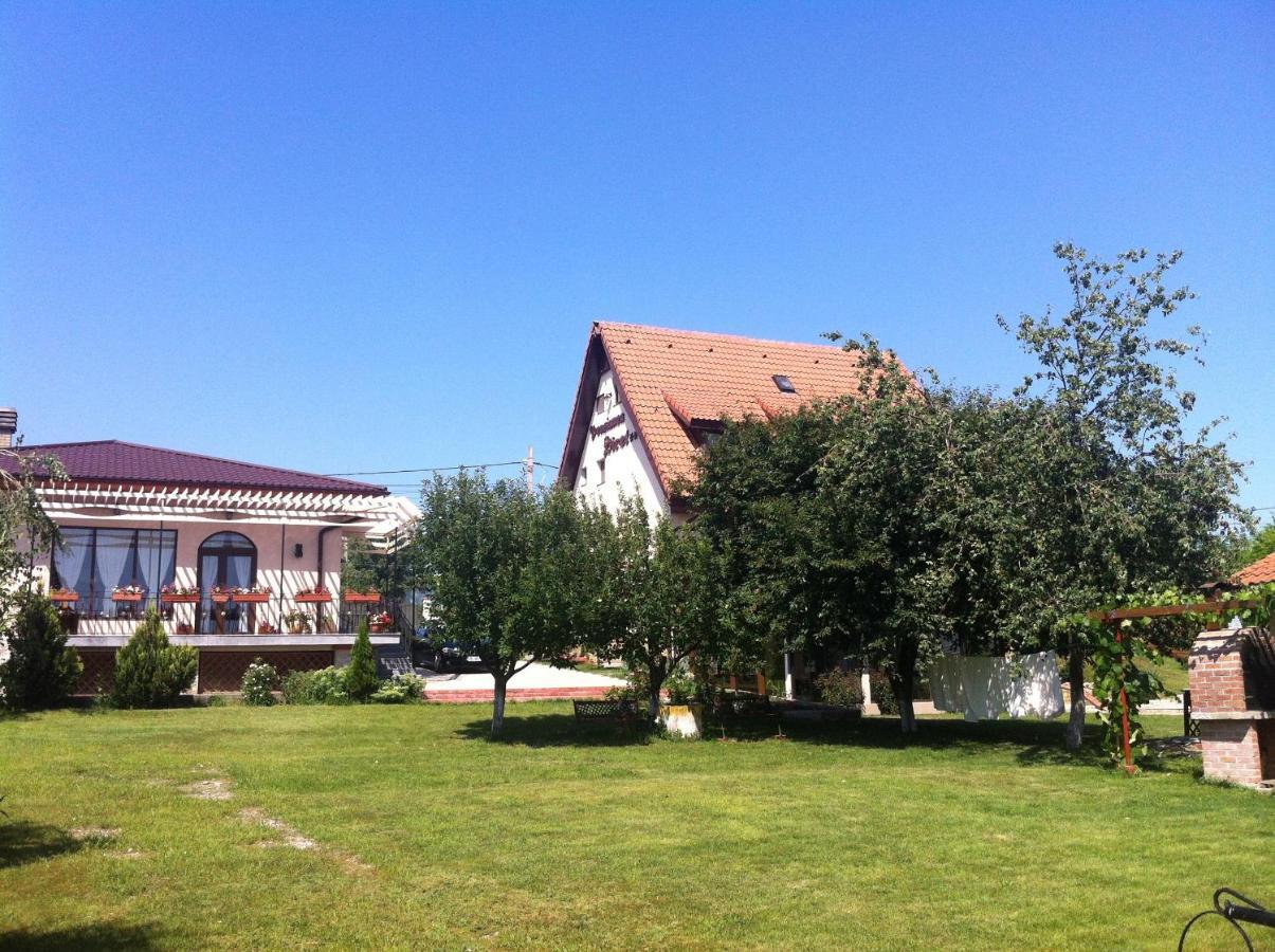 Villa Siret Sendreni Dış mekan fotoğraf
